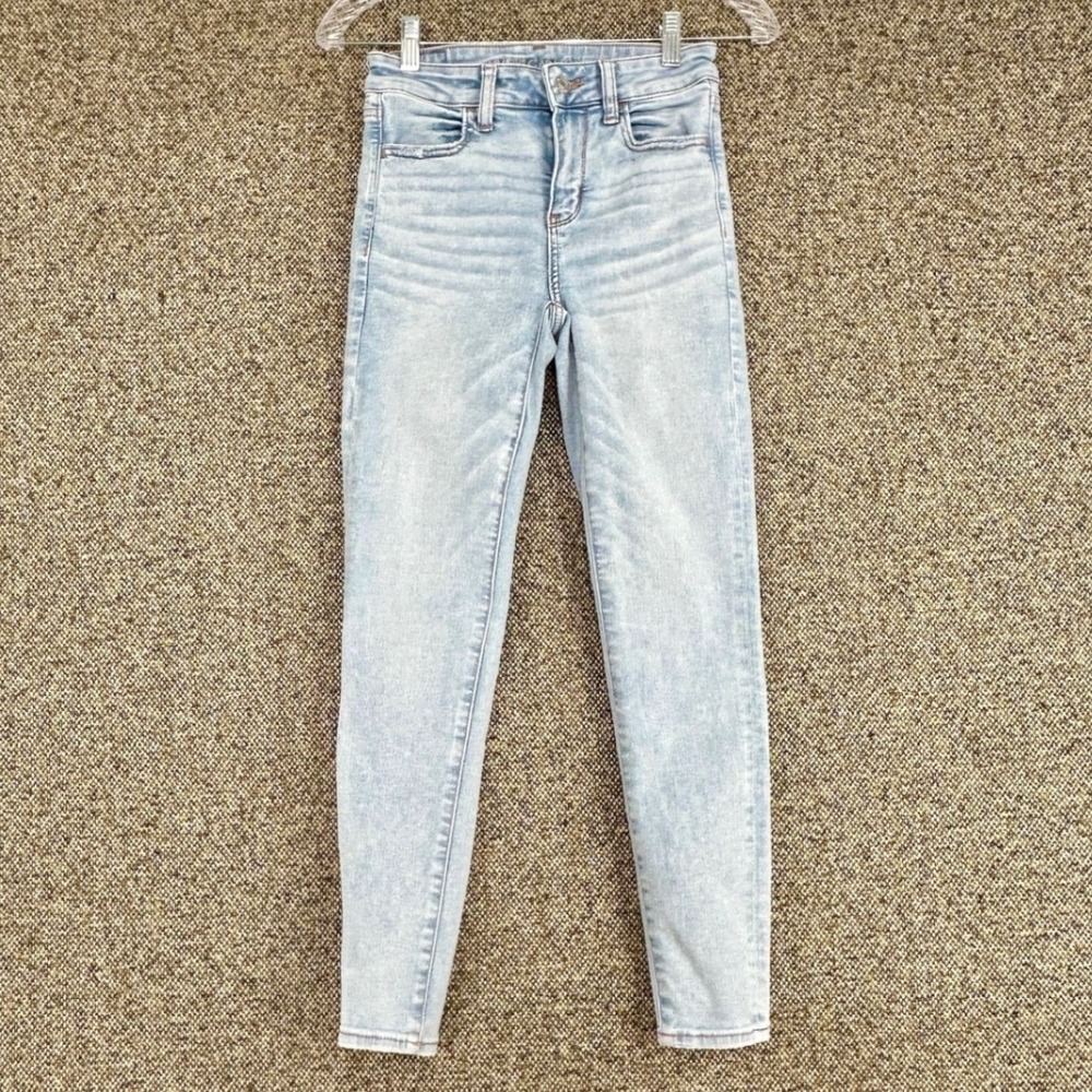 American Eagle Next Level Stretch Skinny Jeans Light Wash Denim 2 Short